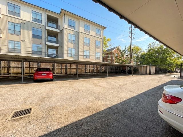 2574 Marilee Lane 23, Houston, TX 77057