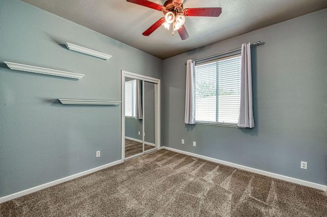9595 N Woodrow Avenue, Fresno, CA 93720