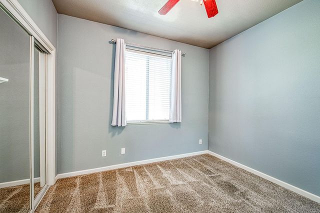 9595 N Woodrow Avenue, Fresno, CA 93720