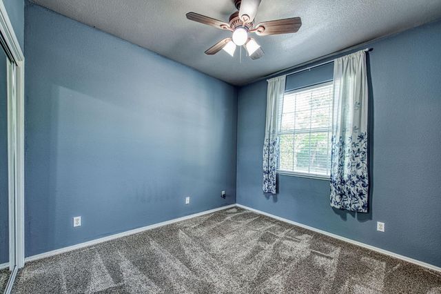 9595 N Woodrow Avenue, Fresno, CA 93720