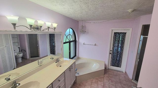 3071 SE Galt Circle, Port St. Lucie, FL 34984