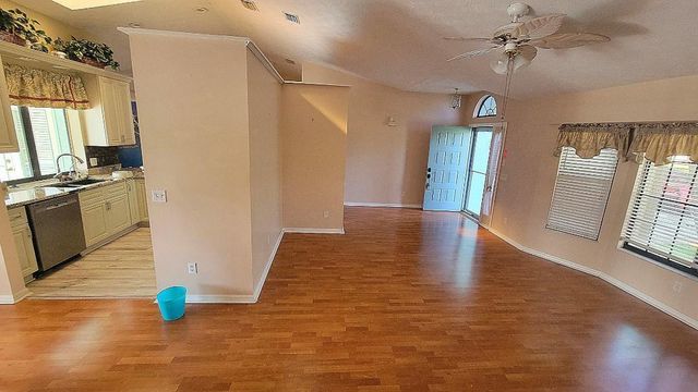 3071 SE Galt Circle, Port St. Lucie, FL 34984