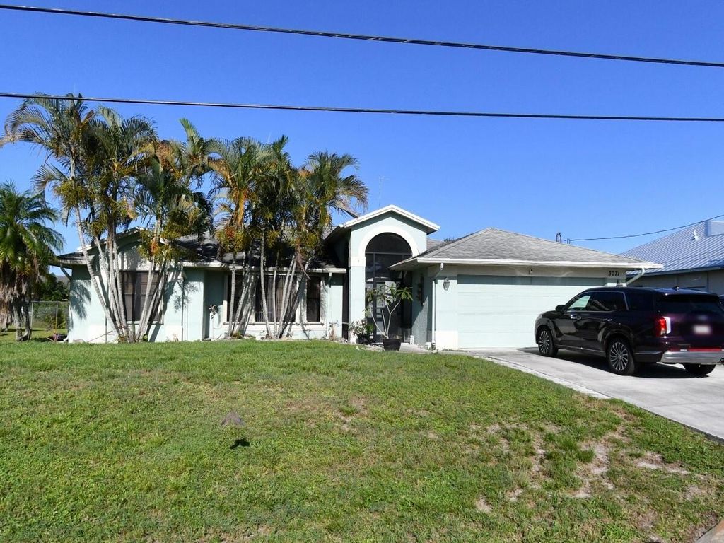 3071 SE Galt Circle, Port St. Lucie, FL 34984