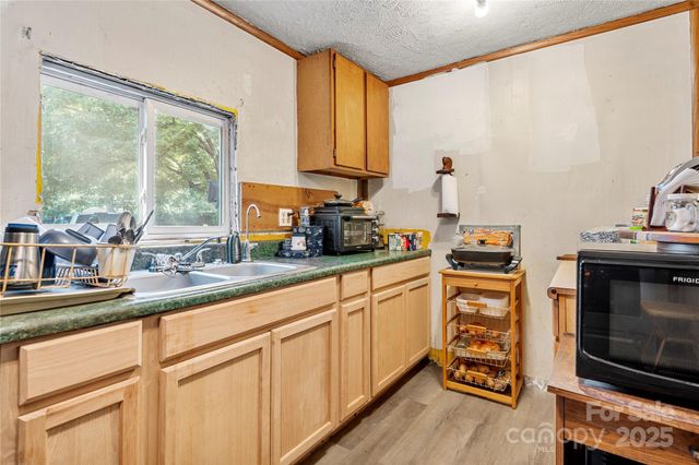 225 Institute Street, Mooresville, NC 28115