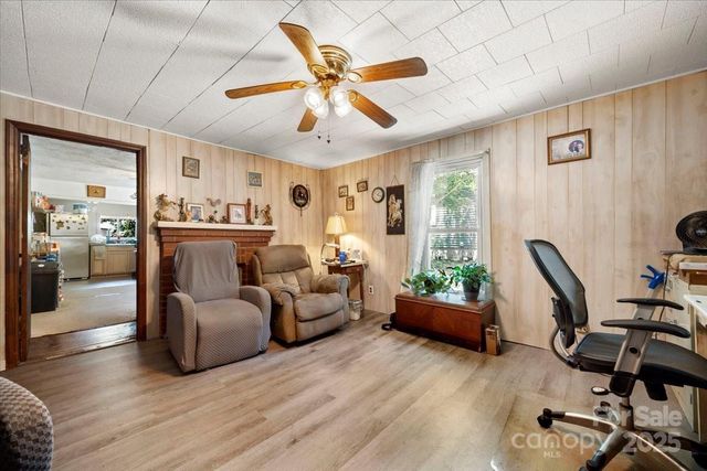 225 Institute Street, Mooresville, NC 28115