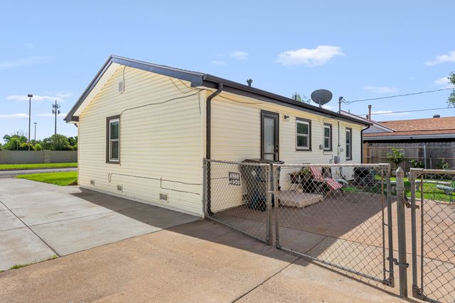 2609 S Elizabeth Ave, Wichita, KS 67217