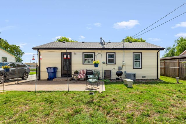 2609 S Elizabeth Ave, Wichita, KS 67217