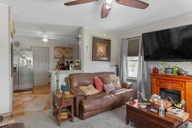 2609 S Elizabeth Ave, Wichita, KS 67217