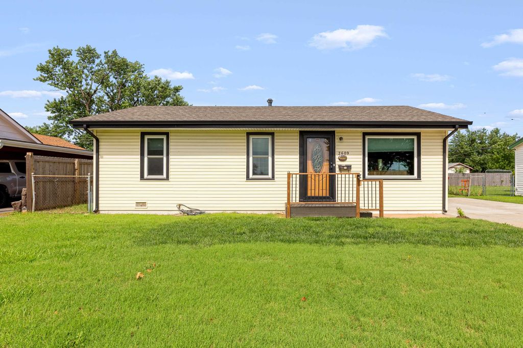 2609 S Elizabeth Ave, Wichita, KS 67217