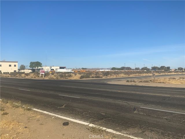 1 Air Expressway, Adelanto, CA 92301