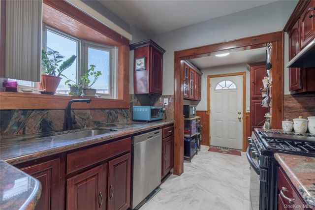 230-15 88th Avenue, Queens Village, NY 11427