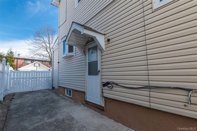 230-15 88th Avenue, Queens Village, NY 11427