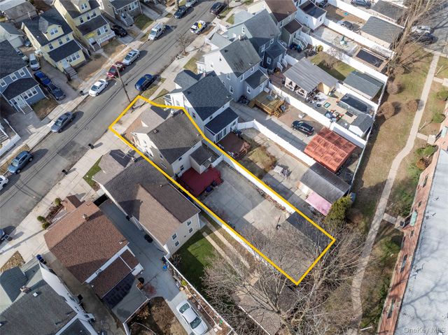 230-15 88th Avenue, Queens Village, NY 11427