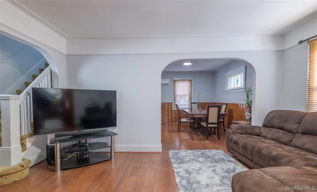 230-15 88th Avenue, Queens Village, NY 11427