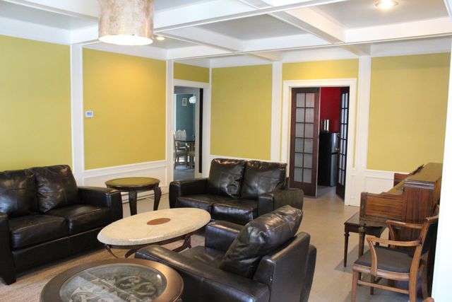 2812 N WASHINGTON ST. Aly, Spokane, WA 99205