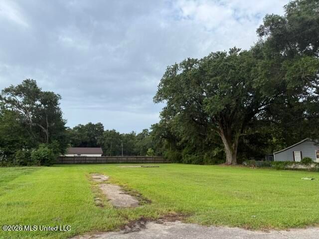 3029 N Highland Avenue, D'iberville, MS 39540