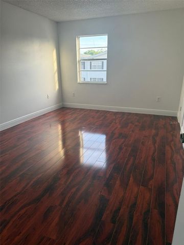 6036 AMBERLY COURT T23, Orlando, FL 32822