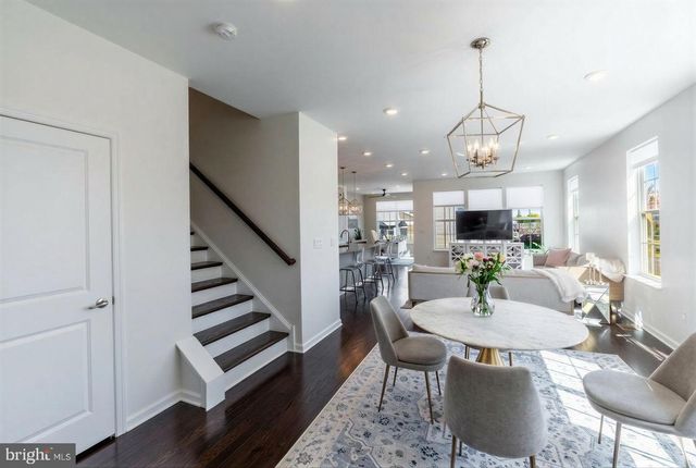 325 GOLDMAN DR, Phoenixville, PA 19460