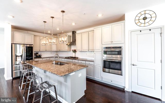 325 GOLDMAN DR, Phoenixville, PA 19460