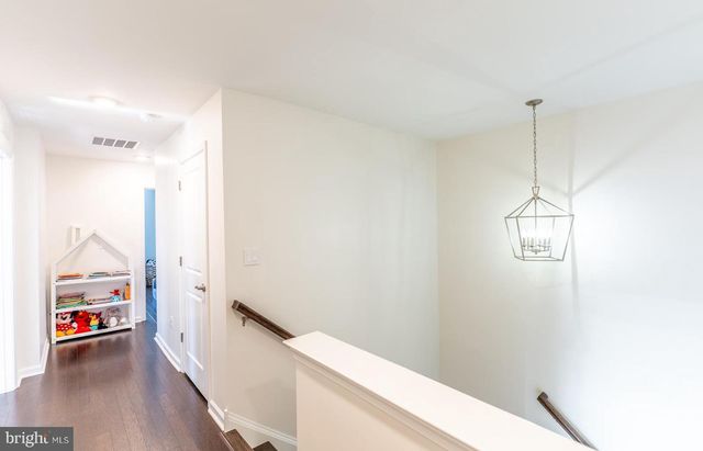 325 GOLDMAN DR, Phoenixville, PA 19460
