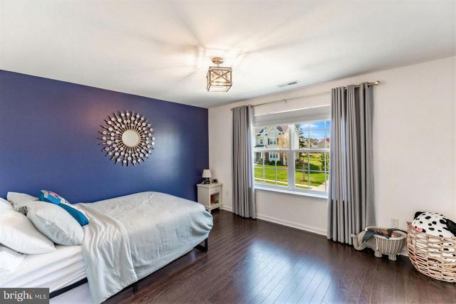 325 GOLDMAN DR, Phoenixville, PA 19460