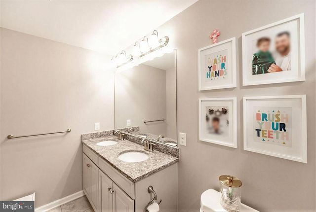 325 GOLDMAN DR, Phoenixville, PA 19460