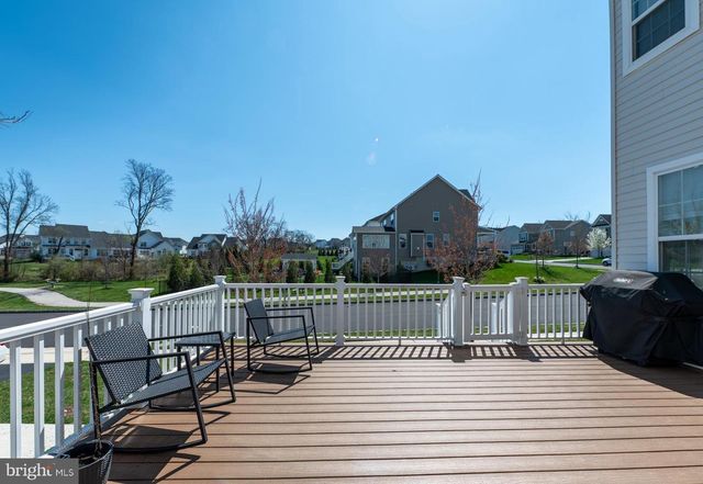 325 GOLDMAN DR, Phoenixville, PA 19460