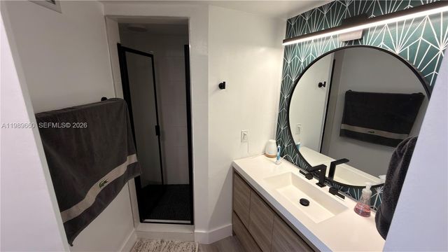 1351 NE Miami Gardens Drive 325E, Miami, FL 33179