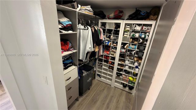 1351 NE Miami Gardens Drive 325E, Miami, FL 33179