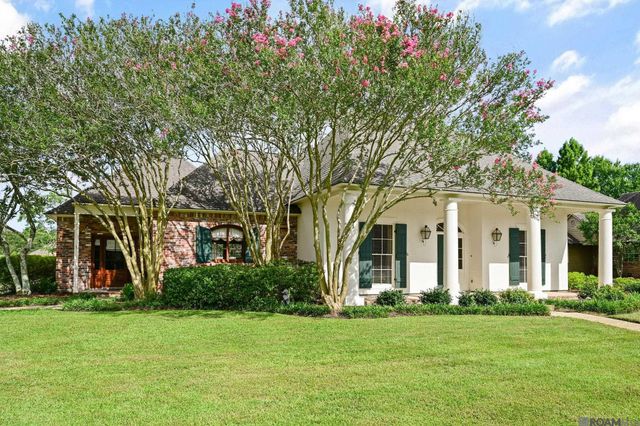 17735 Eaglewood Dr, Baton Rouge, LA 70810