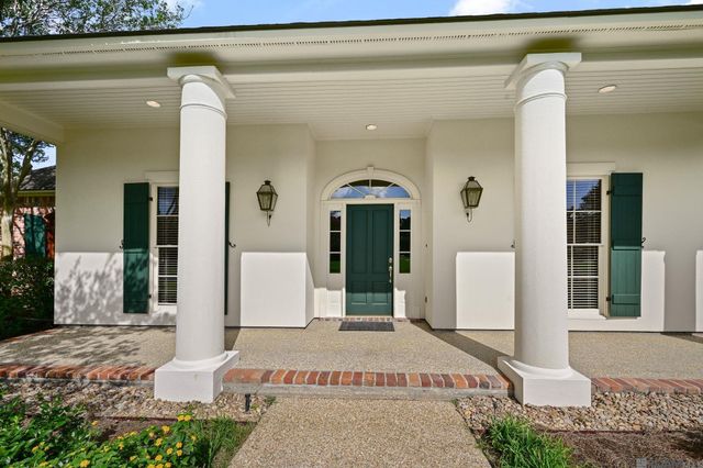 17735 Eaglewood Dr, Baton Rouge, LA 70810