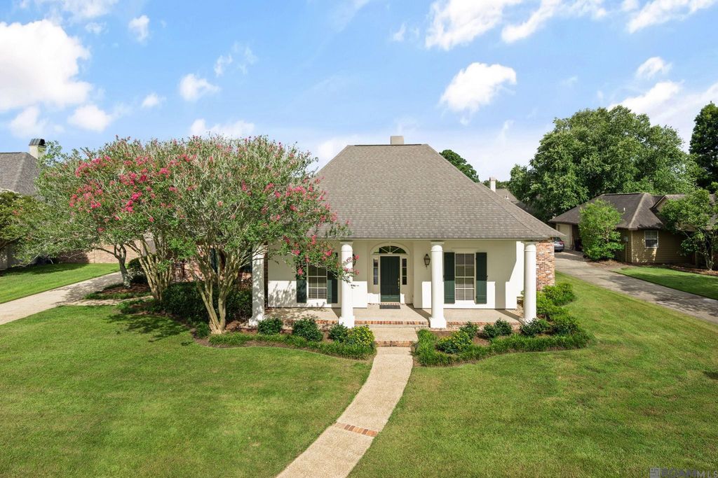 17735 Eaglewood Dr, Baton Rouge, LA 70810