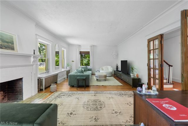 1848 Cadwell Avenue, Cleveland Heights, OH 44118