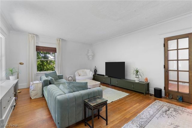 1848 Cadwell Avenue, Cleveland Heights, OH 44118
