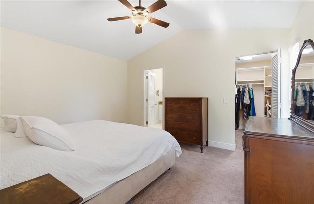 8215 COUNTRY OAKS COURT, Sarasota, FL 34243