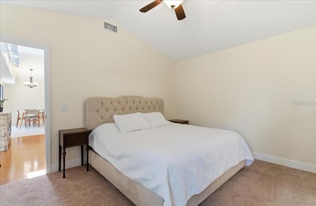 8215 COUNTRY OAKS COURT, Sarasota, FL 34243