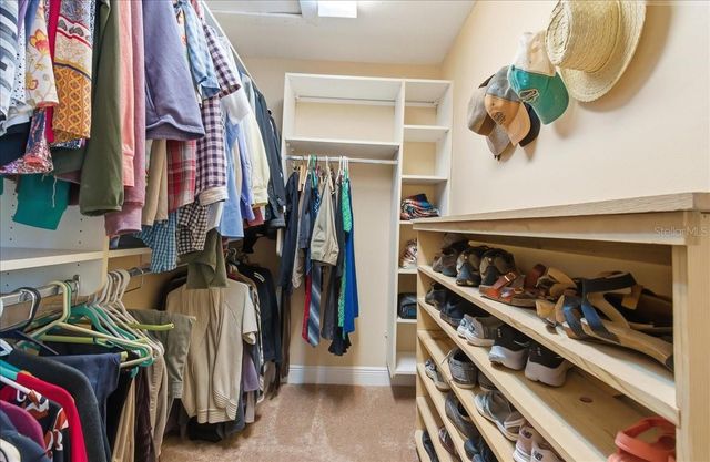 8215 COUNTRY OAKS COURT, Sarasota, FL 34243