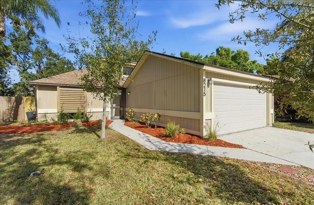 8215 COUNTRY OAKS COURT, Sarasota, FL 34243