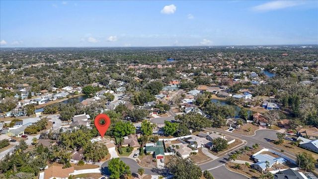 8215 COUNTRY OAKS COURT, Sarasota, FL 34243