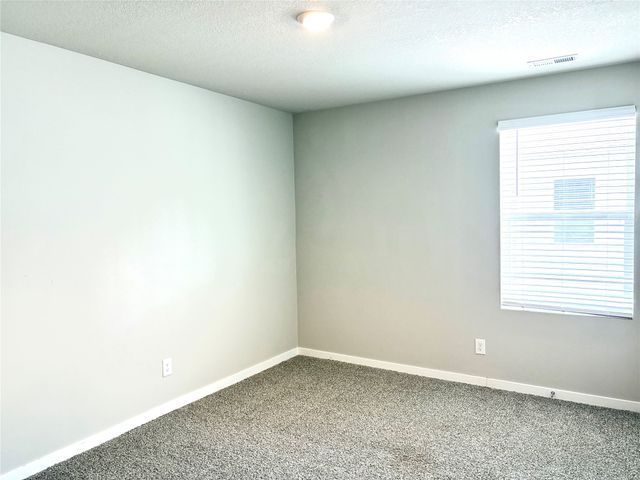 4226 NE Mongoose Lane, Ankeny, IA 50021
