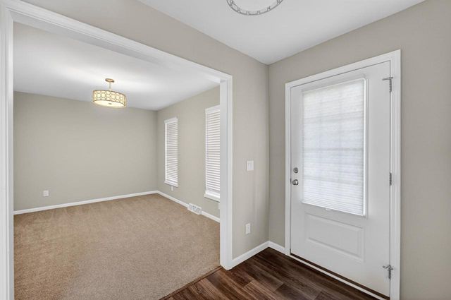 9338 Highland Gate Way, Verona, WI 53593