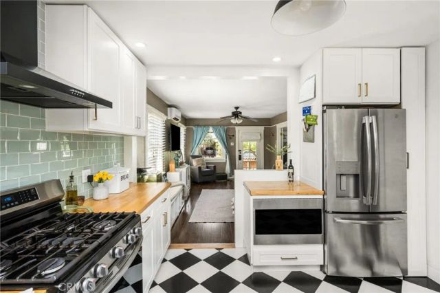 1430 Temple Avenue, Long Beach, CA 90804