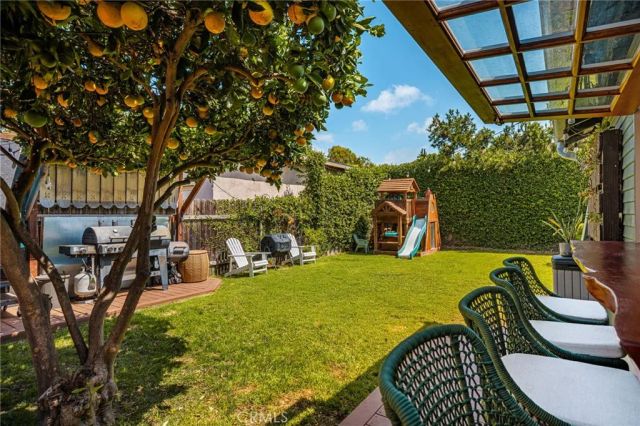 1430 Temple Avenue, Long Beach, CA 90804