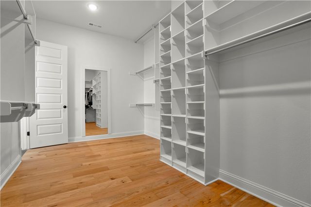 8801 Starry Night Drive, Bentonville, AR 72713