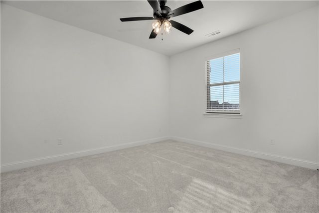 8801 Starry Night Drive, Bentonville, AR 72713