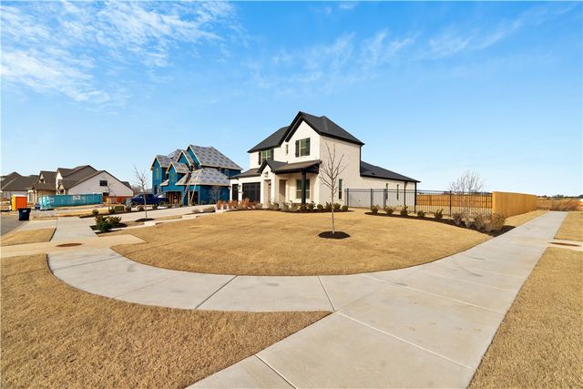 8801 Starry Night Drive, Bentonville, AR 72713
