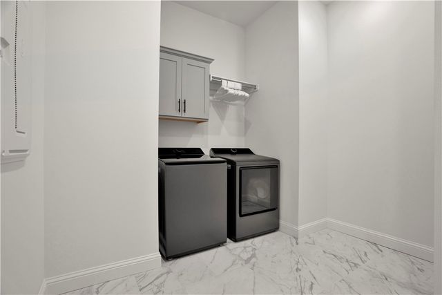 8801 Starry Night Drive, Bentonville, AR 72713