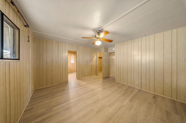 2129 Viking Ln, Modesto, CA 95350