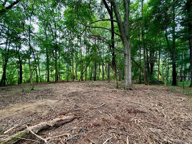 0 Latson Road, Howell, MI 48843
