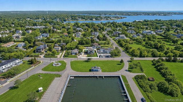 54 Library Avenue, Westhampton Beach, NY 11978